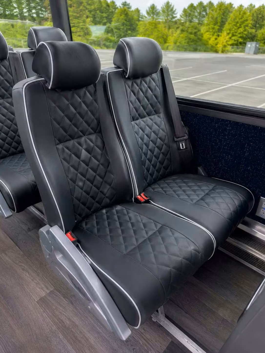 saratoga 56 passenger charter bus reclining seats