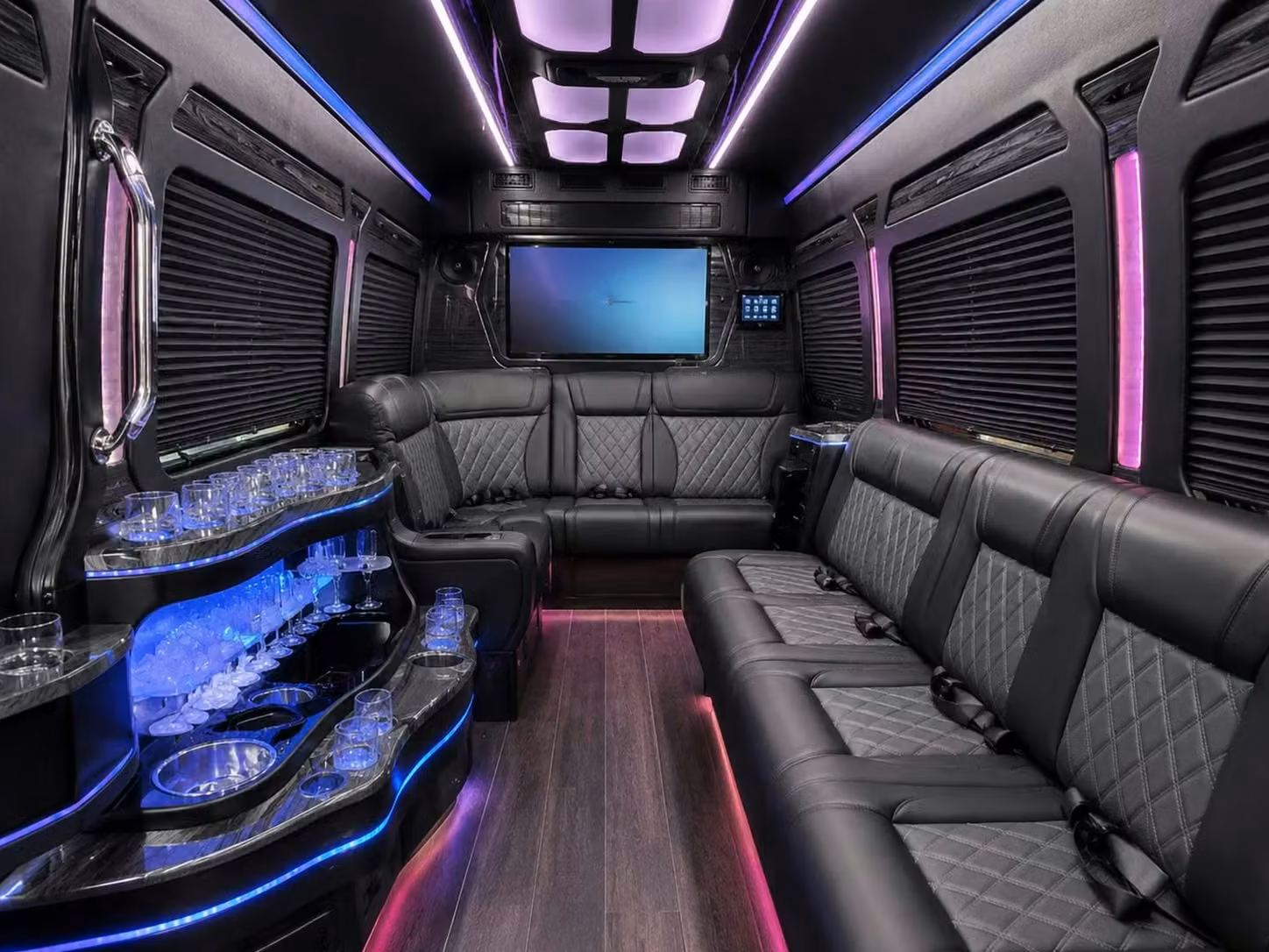 saratoga arrange season long sports team bus service