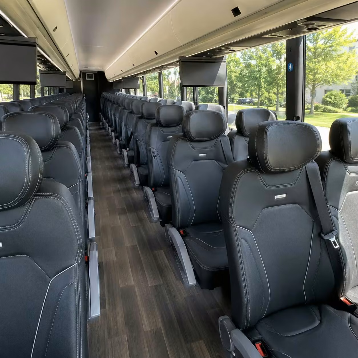 saratoga charter bus interior 1