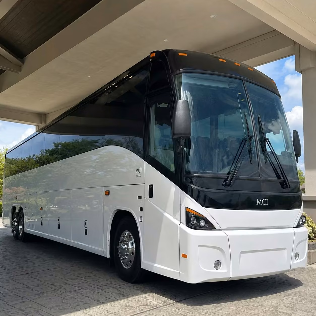 saratoga charter bus transportation for military balls ceremonies and recruitment