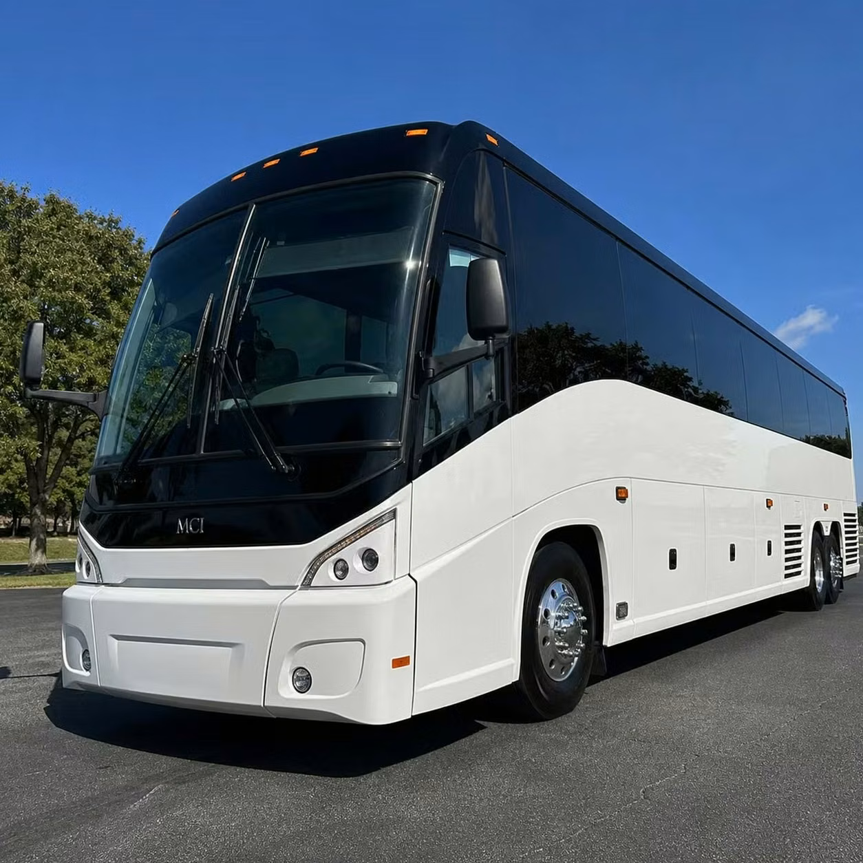 saratoga hourly round trip and full weekend concert bus packages in saratoga