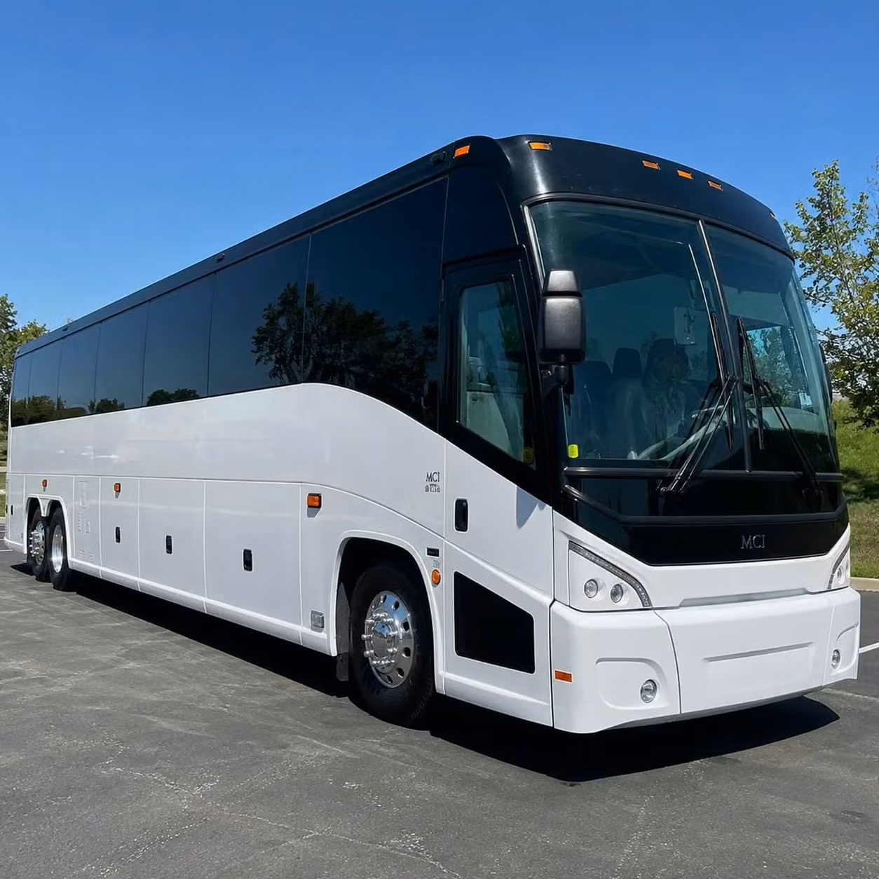 saratoga last mile employee shuttles to saratoga transit stations