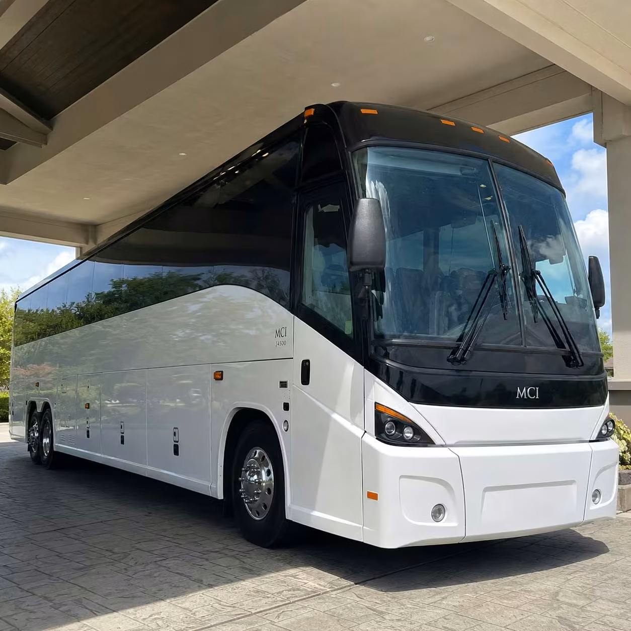 saratoga long distance transportation