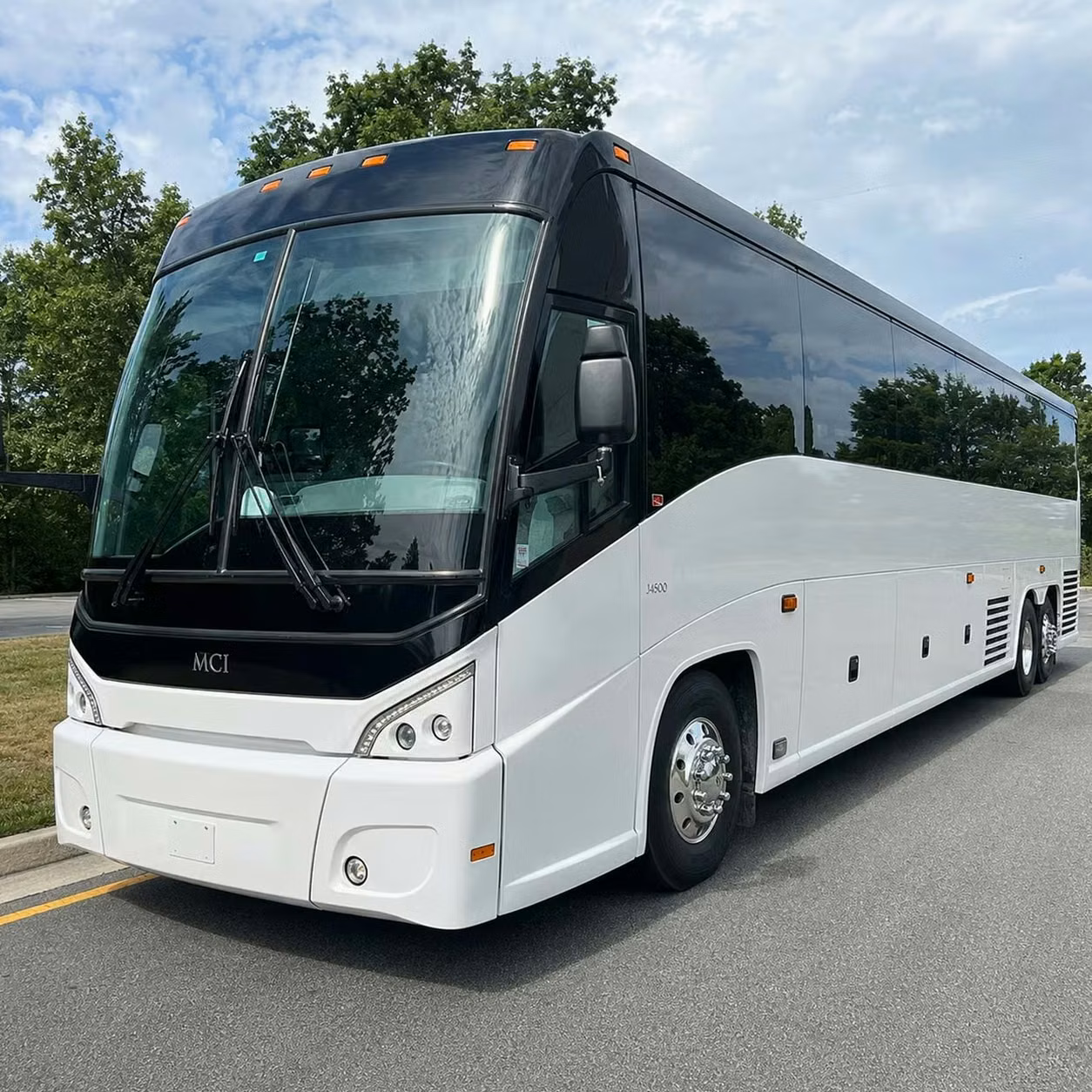 saratoga multi day shuttle bus rentals for saratoga music festivals