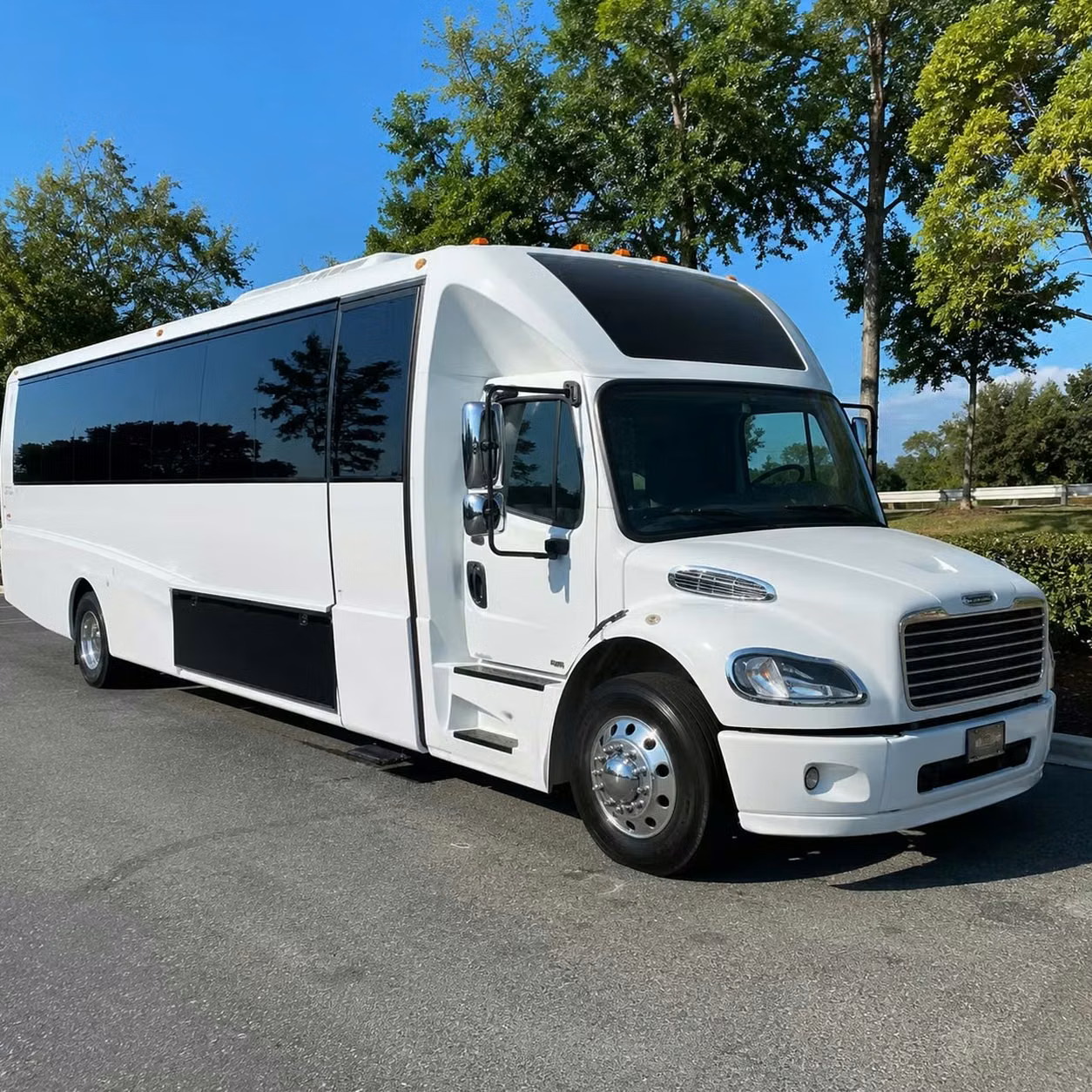 saratoga party bus rental