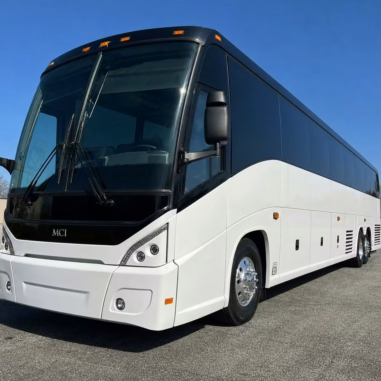 saratoga same day bus rentals for stranded airline passengers in saratoga
