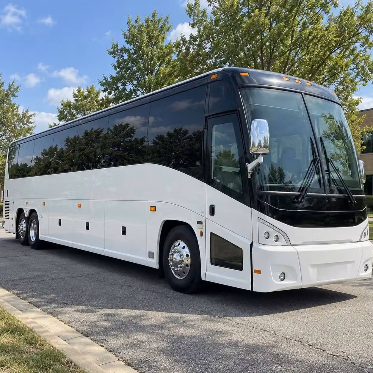 saratoga shuttle bus services to levis stadium