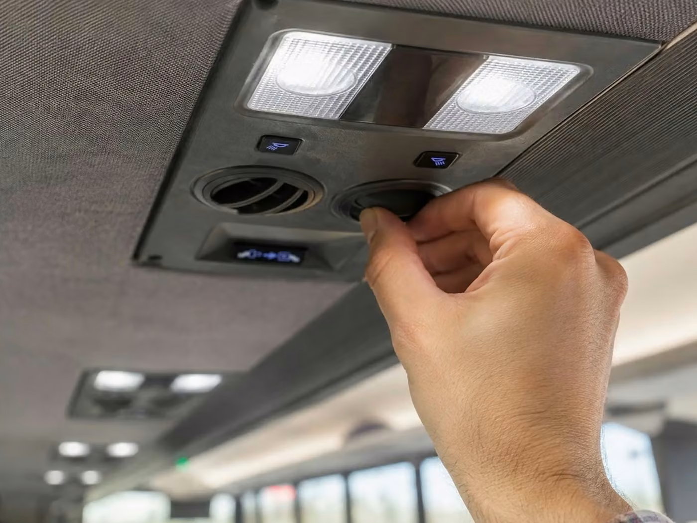 saratoga sprinter van rental with driver climate control